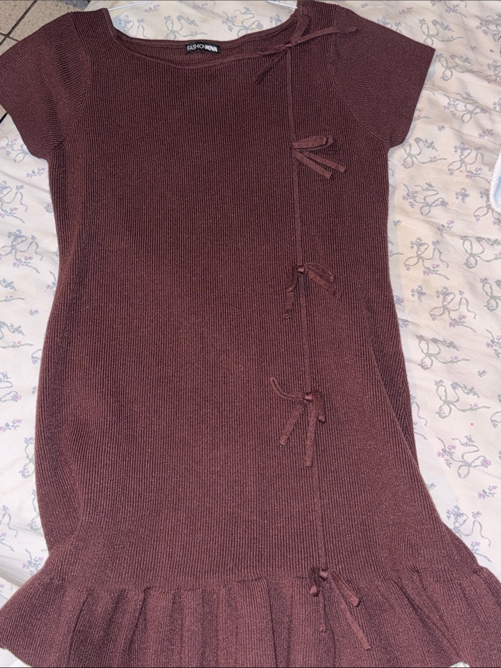 Fashion Nova Burgundy Ribbed Knit Bow-Accent Short Sleeve Dress